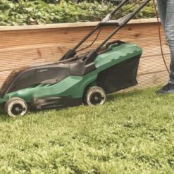 Bosch Elektrische Grasmaaier UniversalRotak 450 35cm 1300W -Bosch Bosch 123 1356