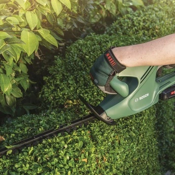 Bosch 18V Heggenschaar EasyHedgeCut 46cm (zonder Accu) 4 Bosch 18V Heggenschaar EasyHedgeCut 46cm (zonder Accu) - Afbeelding 2