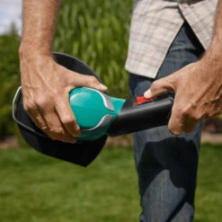 Bosch Elektrische Trimmer ART 30 + 2 Spoelen - 550W 30cm -Bosch Bosch 123 1549