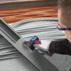 Bosch Professional Accu Haakse Slijper GWS 12V-76 (zonder Accu) 8 Bosch Professional Accu Haakse Slijper GWS 12V-76 (zonder Accu) -Bosch Bosch 123 737