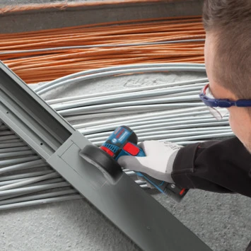 Bosch Professional Accu Haakse Slijper GWS 12V-76 (zonder Accu) 5 Bosch Professional Accu Haakse Slijper GWS 12V-76 (zonder Accu) - Afbeelding 3